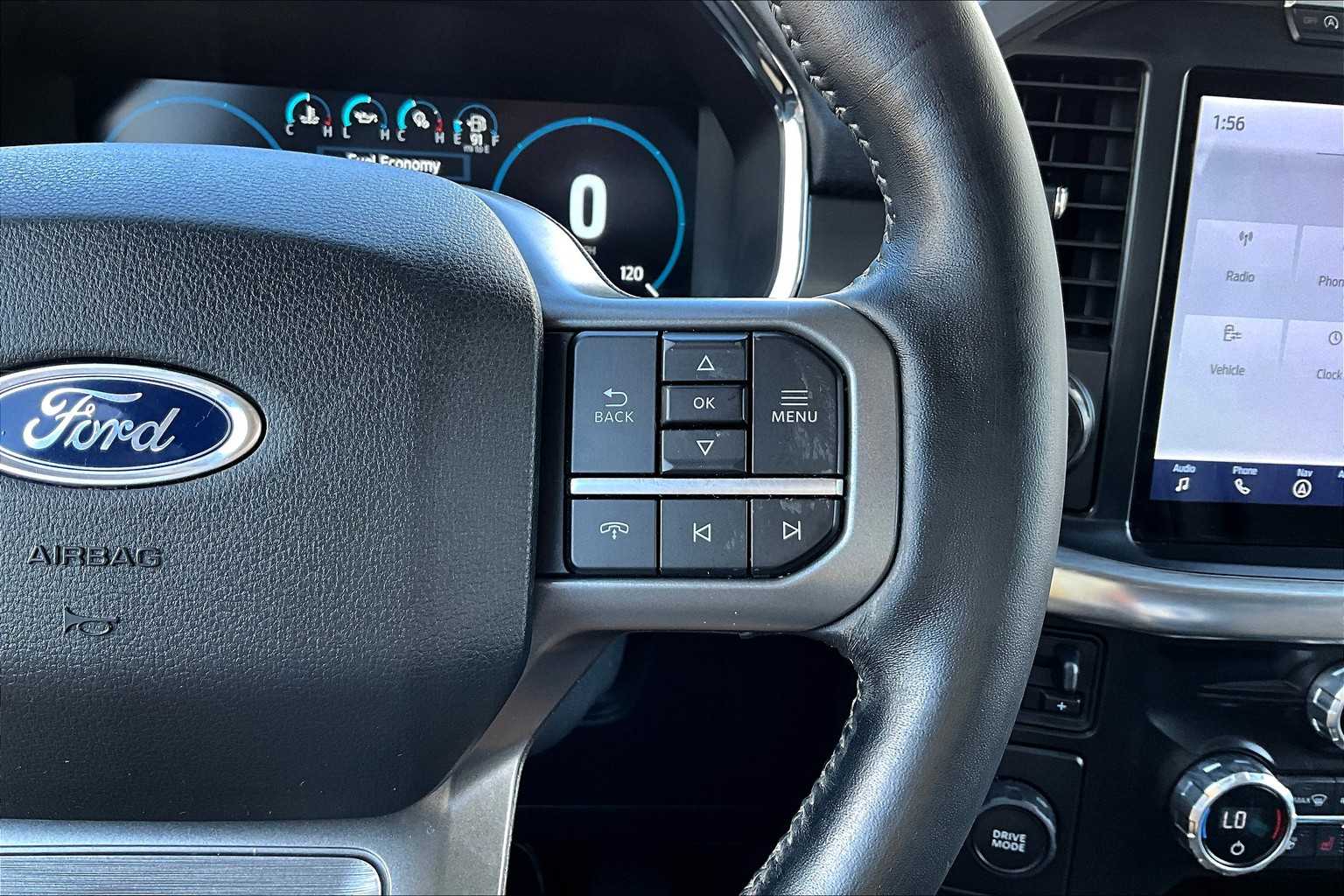 2021 Ford F-150 Lariat photo 23