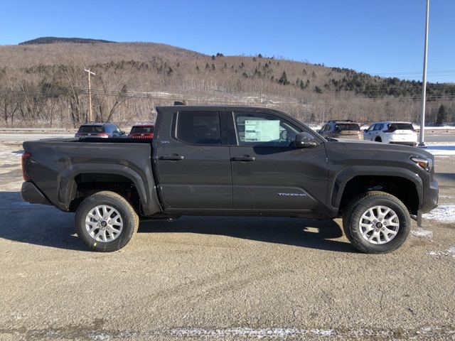 2025 Toyota Tacoma SR5 photo 2