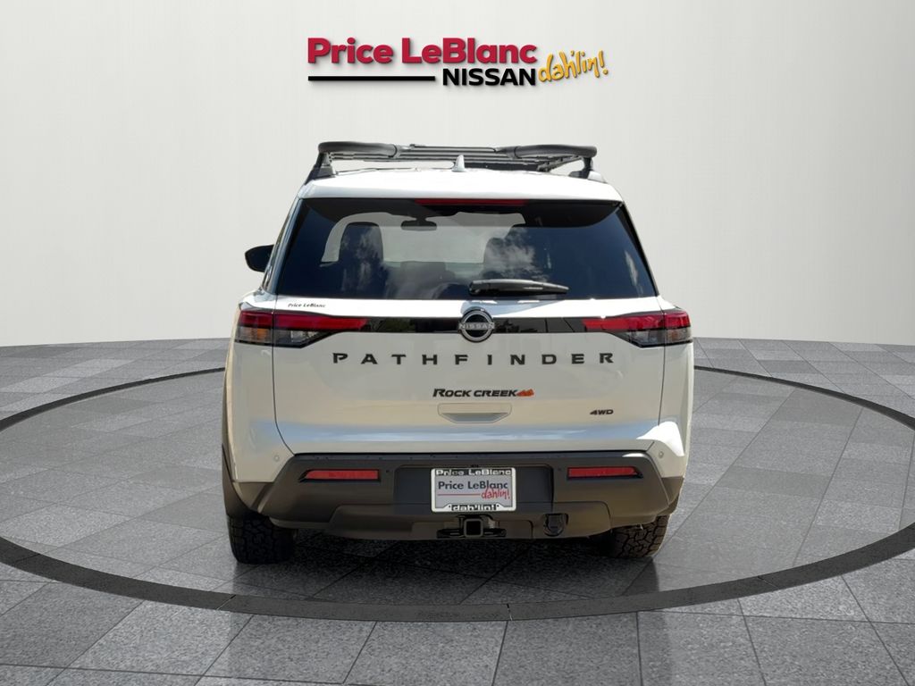 2025 Nissan Pathfinder Rock Creek photo 4