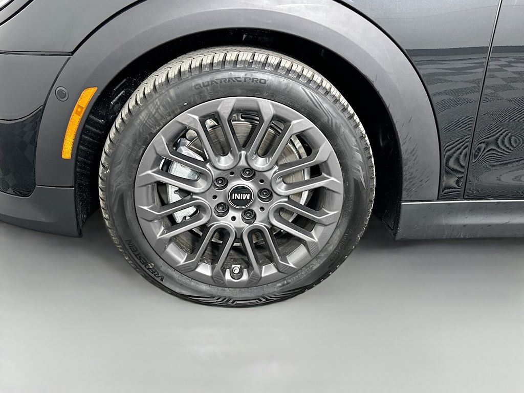 2025 Mini Cooper S Hardtop 2 Door photo 19