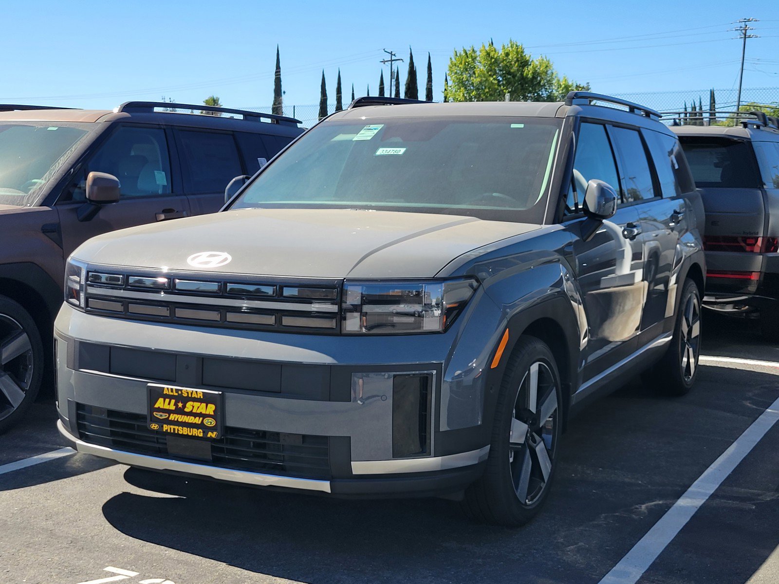 2025 Hyundai Santa Fe Limited photo 3