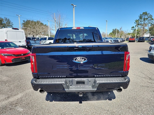 2025 Ford F-150 XLT photo 4