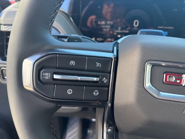 2025 Gmc Yukon XL AT4 photo 15