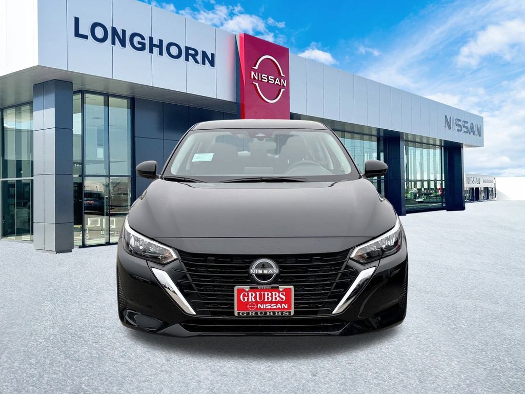 2025 Nissan Sentra SV photo 4