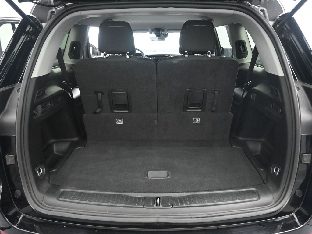 2023 Jeep Grand Cherokee Laredo photo 13