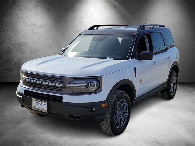 2024 Ford Bronco Sport Badlands photo 2