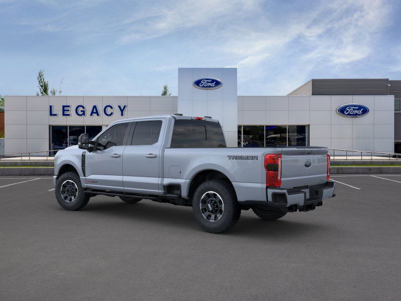 2025 Ford F-350 Lariat photo 3