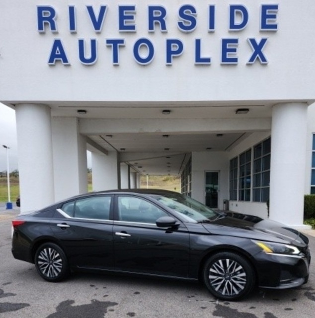 2024 Nissan Altima SV