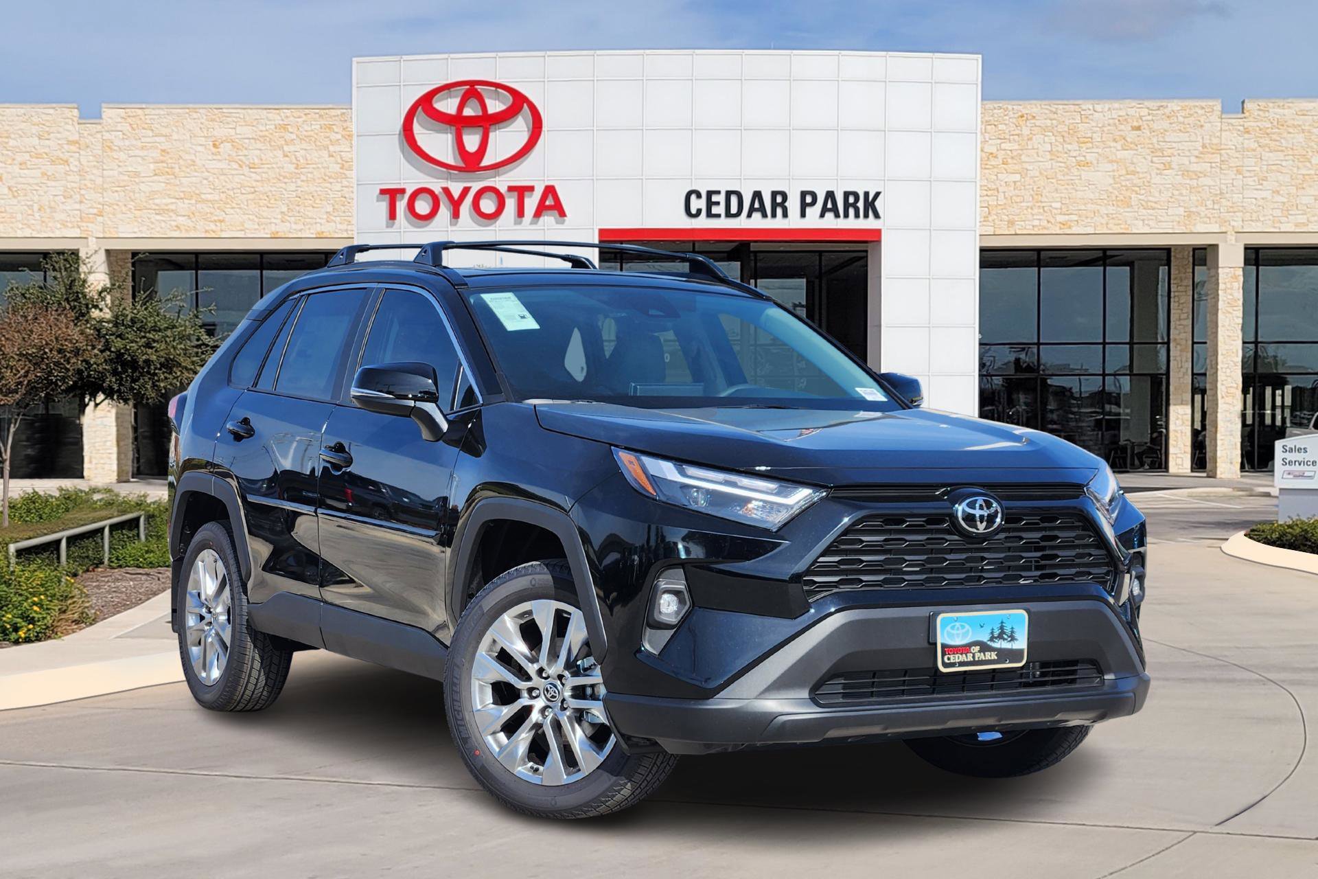 2025 Toyota RAV4 XLE Premium's photo