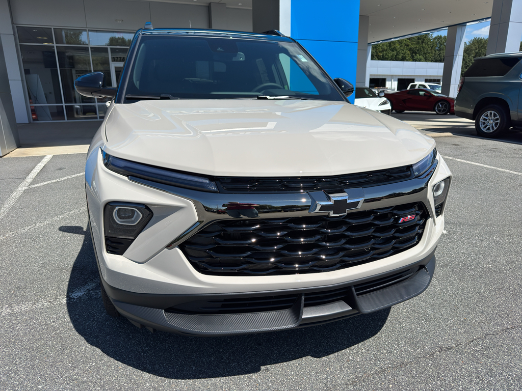 2026 Chevrolet Trailblazer RS photo 2