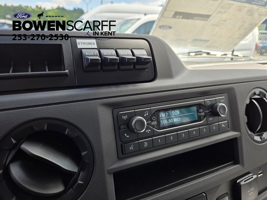 2025 Ford E-350 Base photo 14