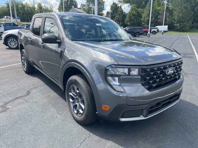 2025 Ford Maverick XLT photo 3