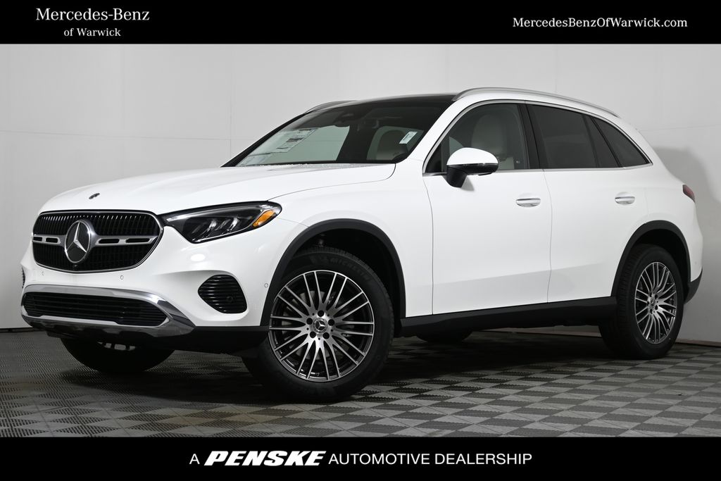 2026 Mercedes-Benz GLC Base's photo