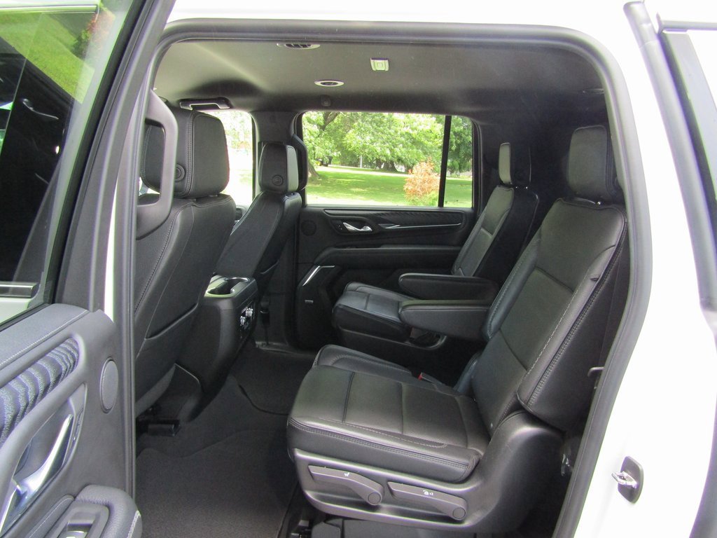 2023 Gmc Yukon XL Denali photo 32