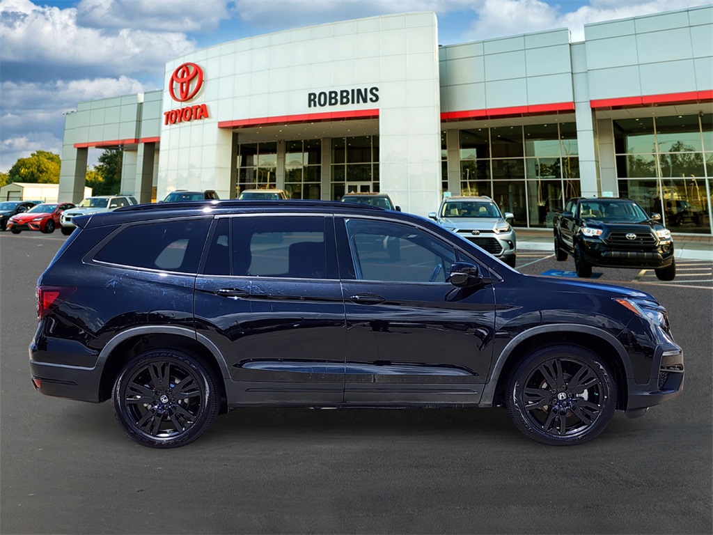 2022 Honda Pilot Black Edition photo 3