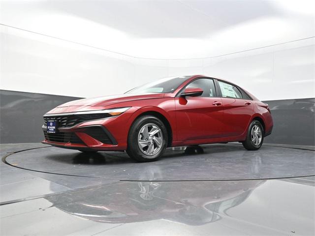 2025 Hyundai Elantra SE photo 30