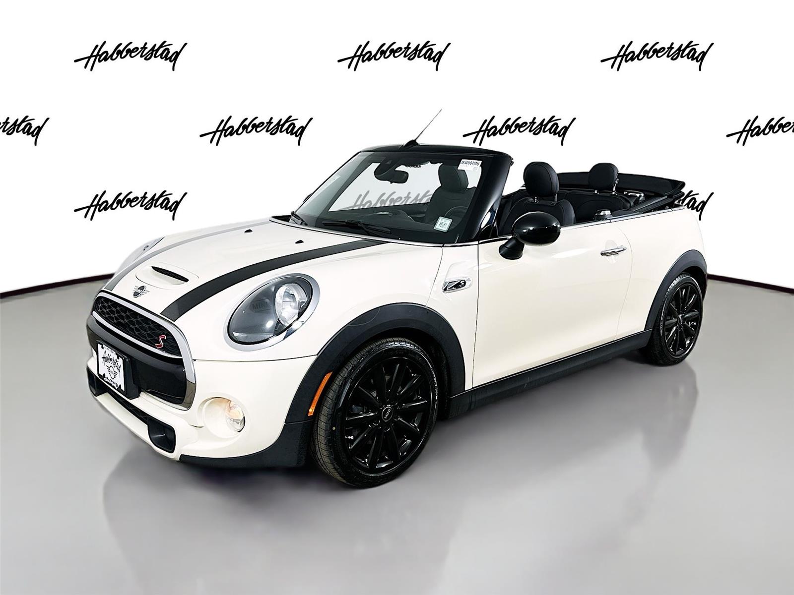 2019 MINI Convertible S's photo