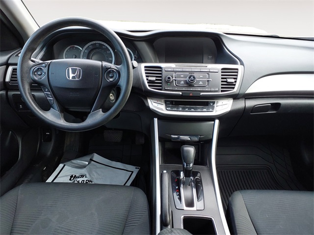 2015 Honda Accord LX photo 6