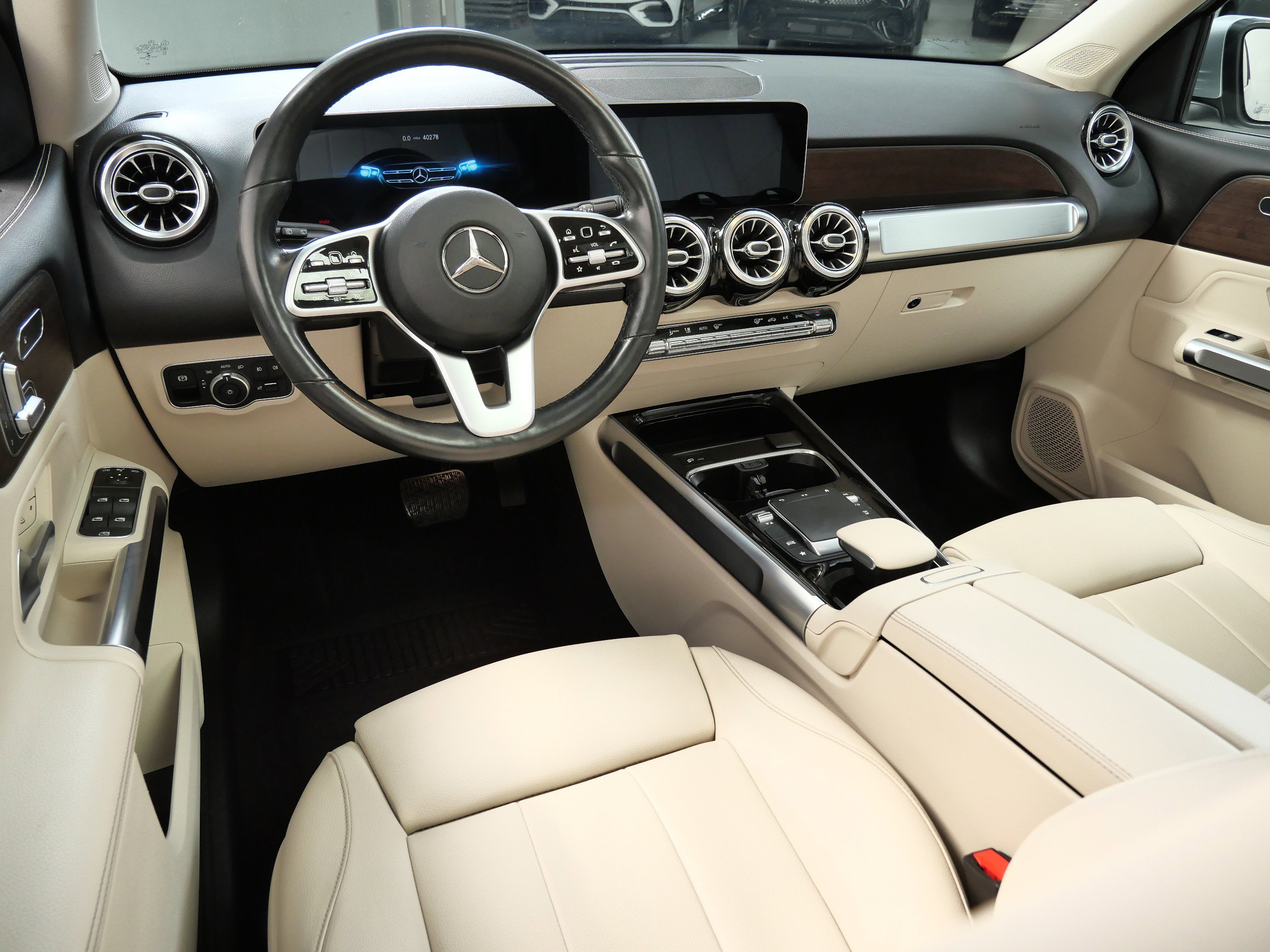 Certified 2021 Mercedes-Benz GLB Base with VIN W1N4M4HB5MW131715 for sale in Minnetonka, Minnesota