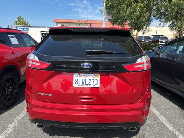 2020 Ford Edge ST photo 8