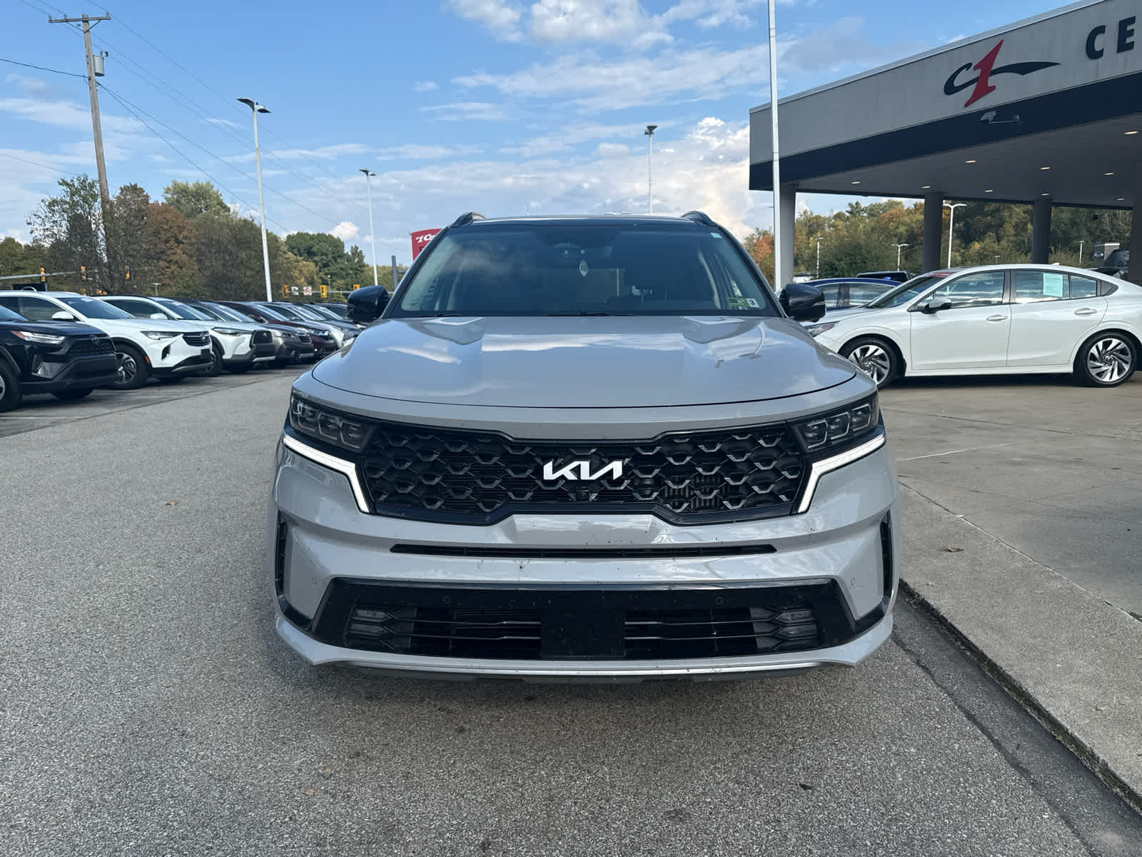 2023 Kia Sorento SX photo 2