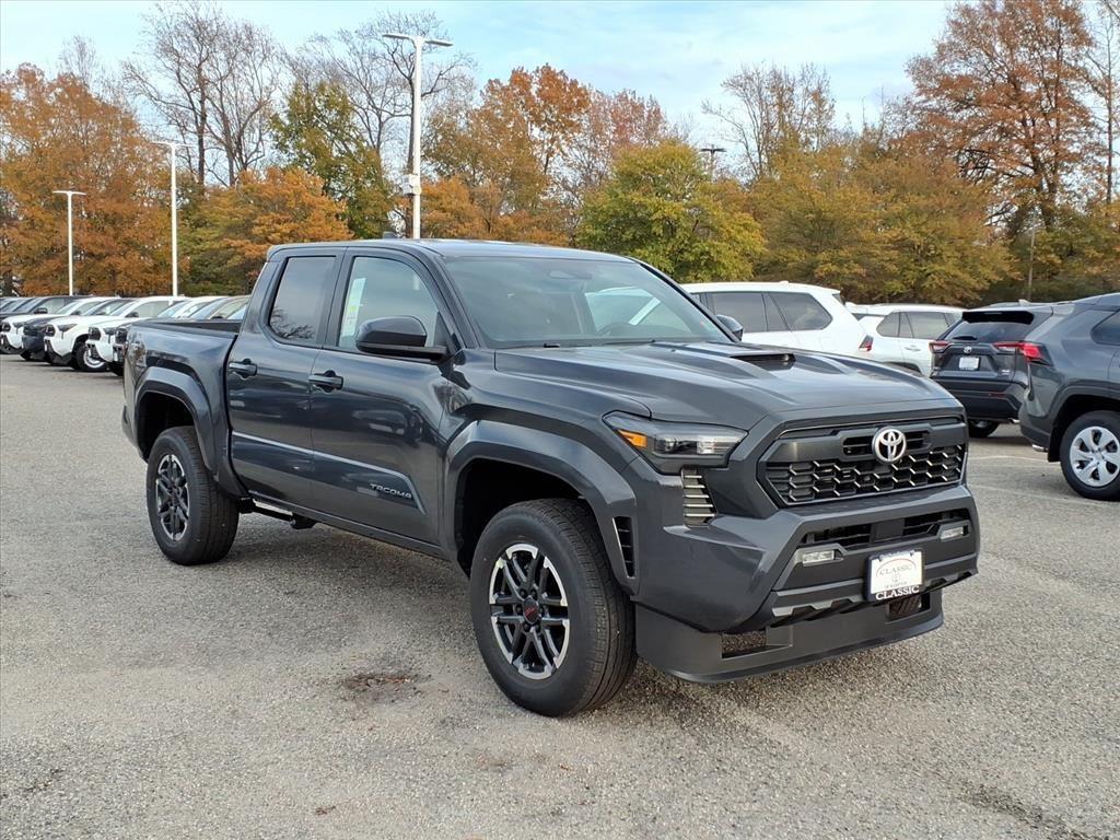 2025 Toyota Tacoma TRD Sport's photo