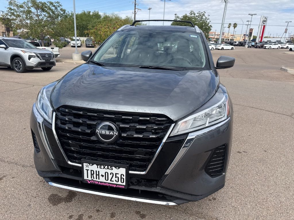 2024 Nissan Kicks SV photo 4