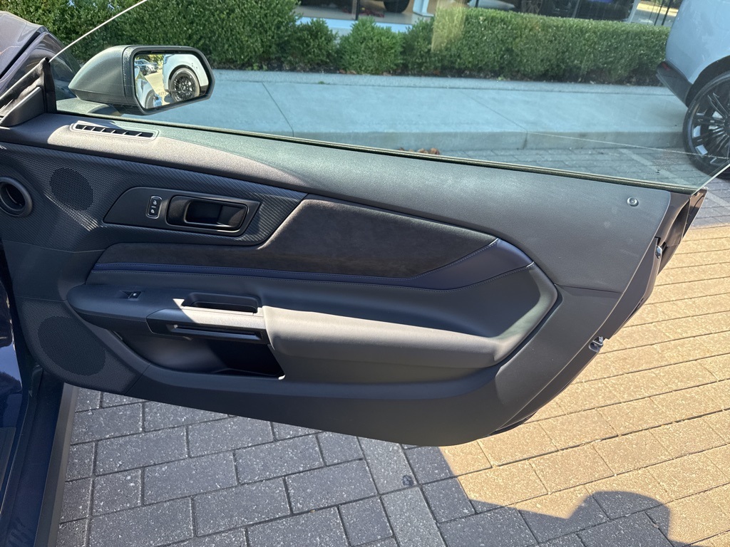 2024 Ford Mustang Dark Horse photo 18