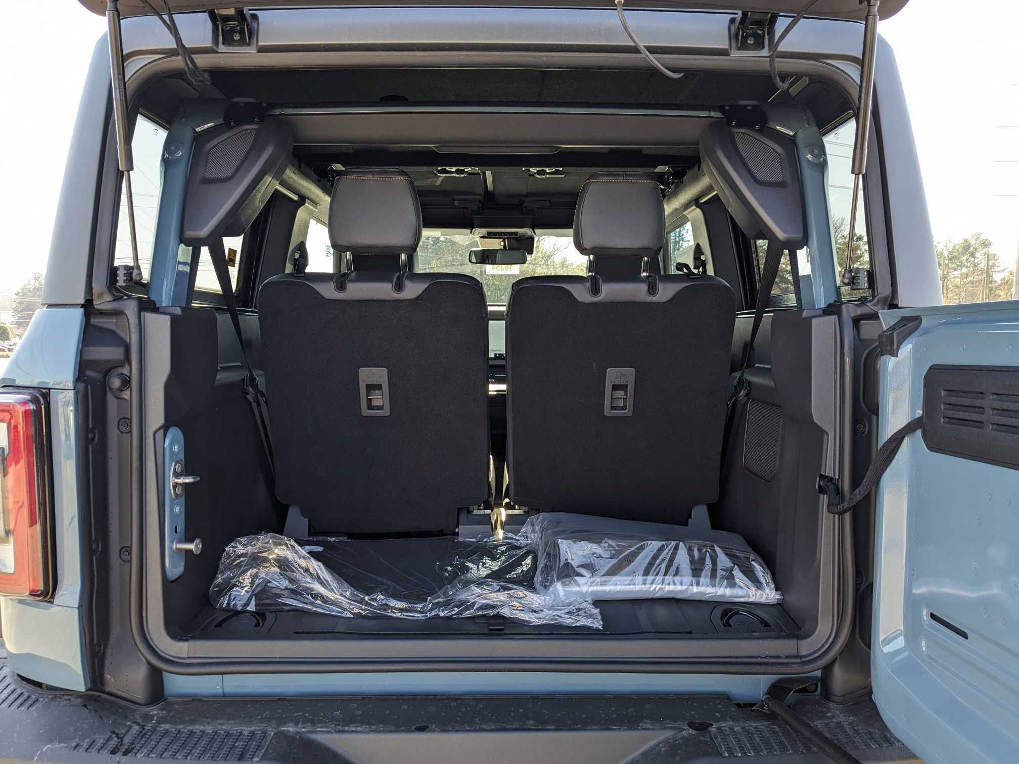 2023 Ford Bronco Badlands photo 22