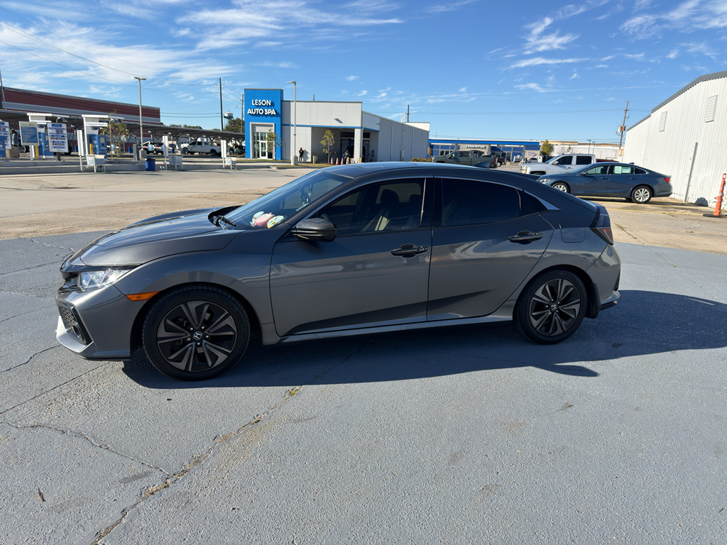 2017 Honda Civic Hatchback EX's photo