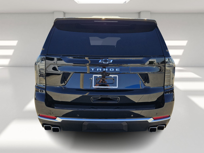2025 Chevrolet Tahoe High Country photo 3