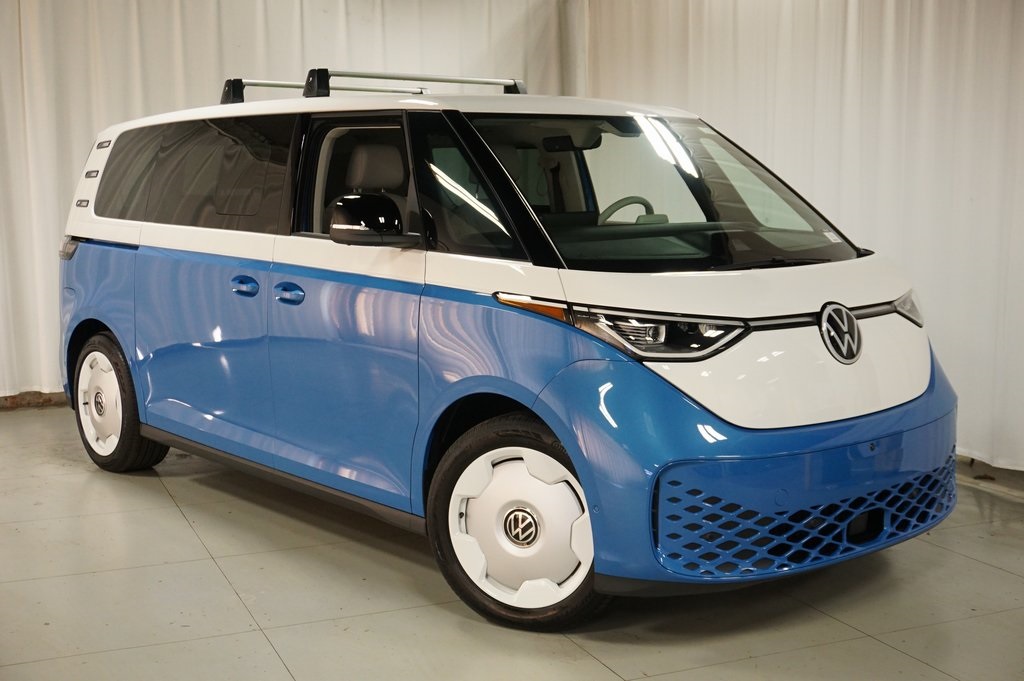 2025 Volkswagen ID. Buzz photo 3