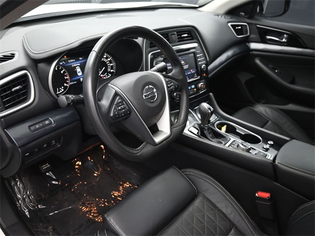 2021 Nissan Maxima Platinum photo 4