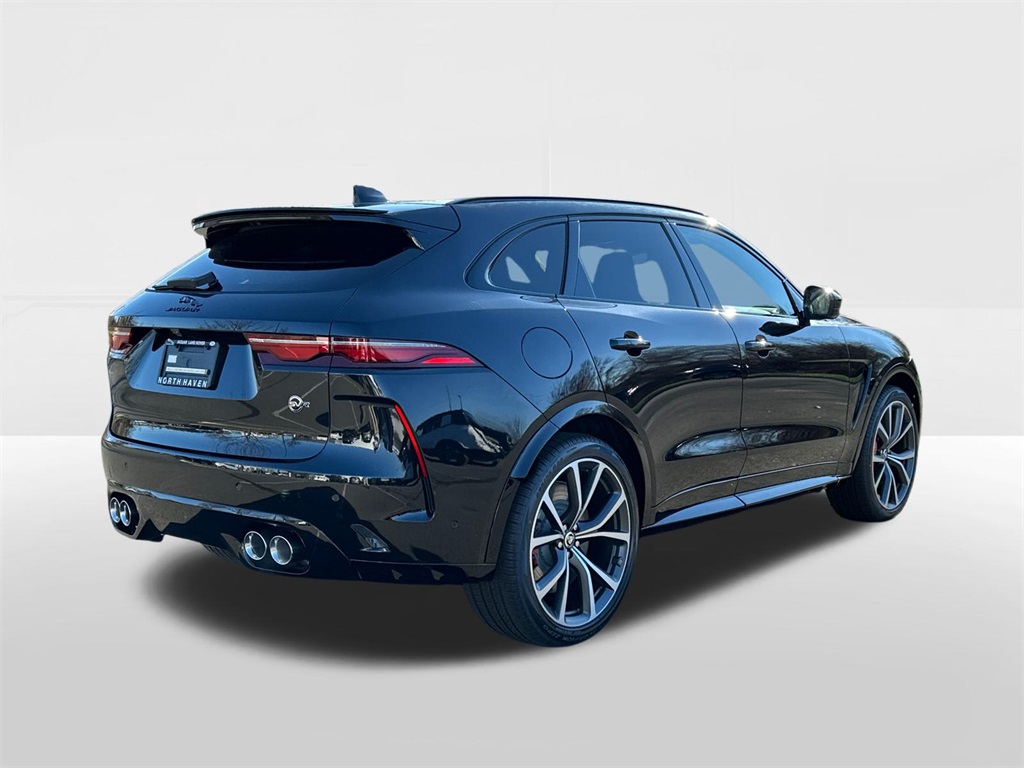 2026 Jaguar F-PACE SVR photo 4
