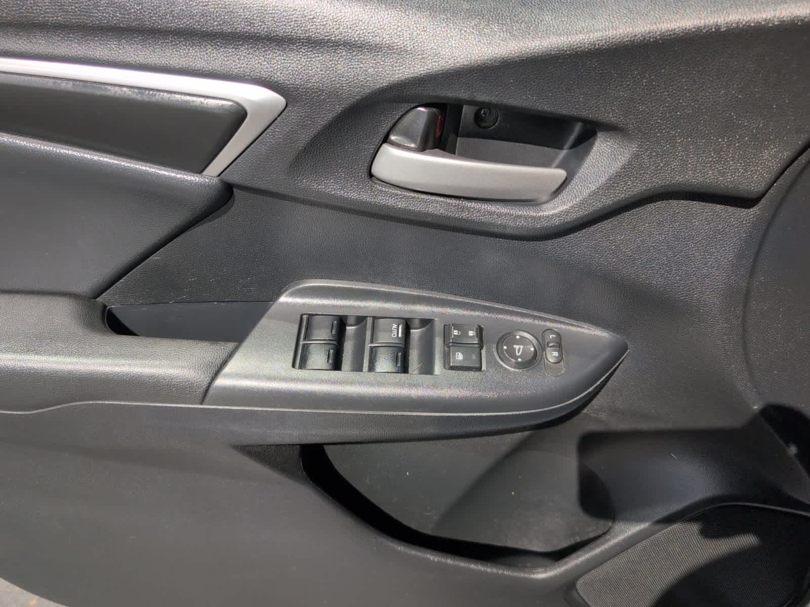 2016 Honda Fit EX-L photo 11