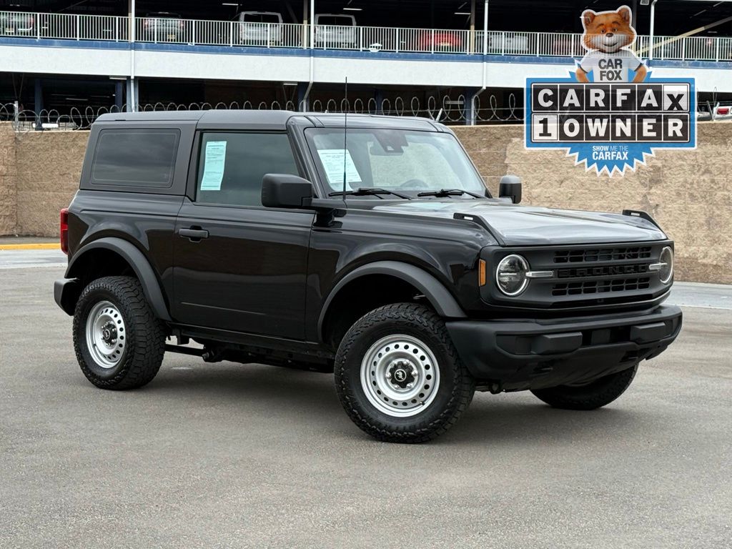 2022 Ford Bronco 2-Door Base's photo