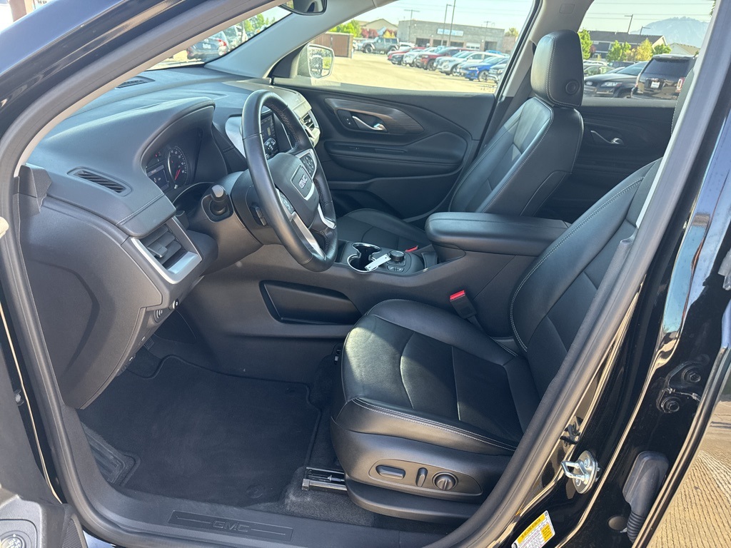 2024 Gmc Terrain SLT photo 16