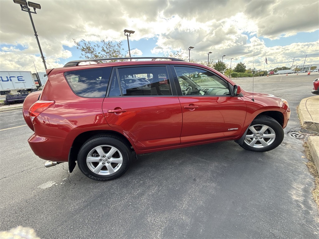 2006 Toyota RAV4 Limited photo 2