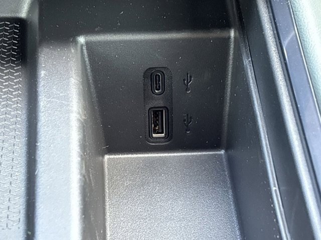 2026 Gmc Acadia AT4 photo 9