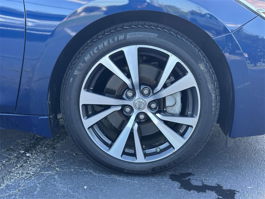 2017 Nissan Maxima SL photo 8