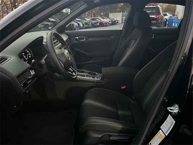 2025 Honda Civic Sport photo 2