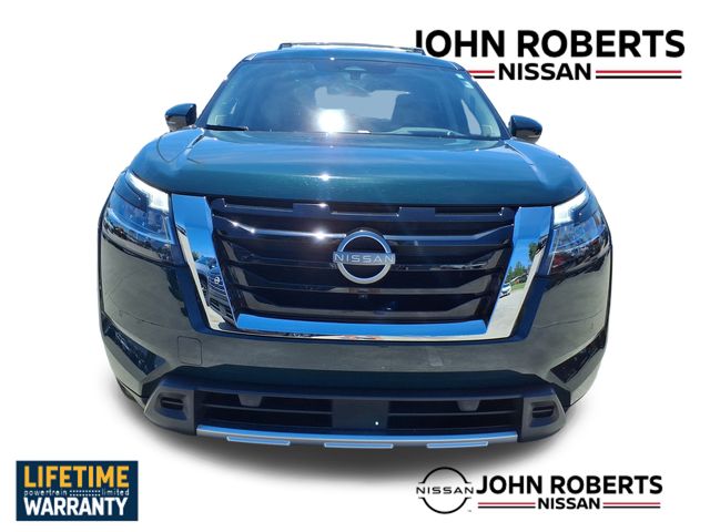 2024 Nissan Pathfinder Platinum photo 13