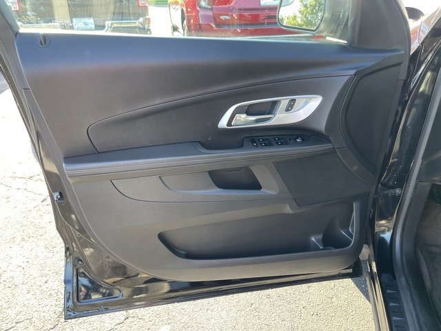 2012 Chevrolet Equinox LS photo 14