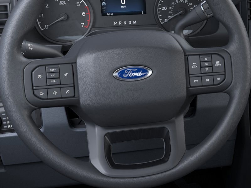 2025 Ford F-250 photo 11