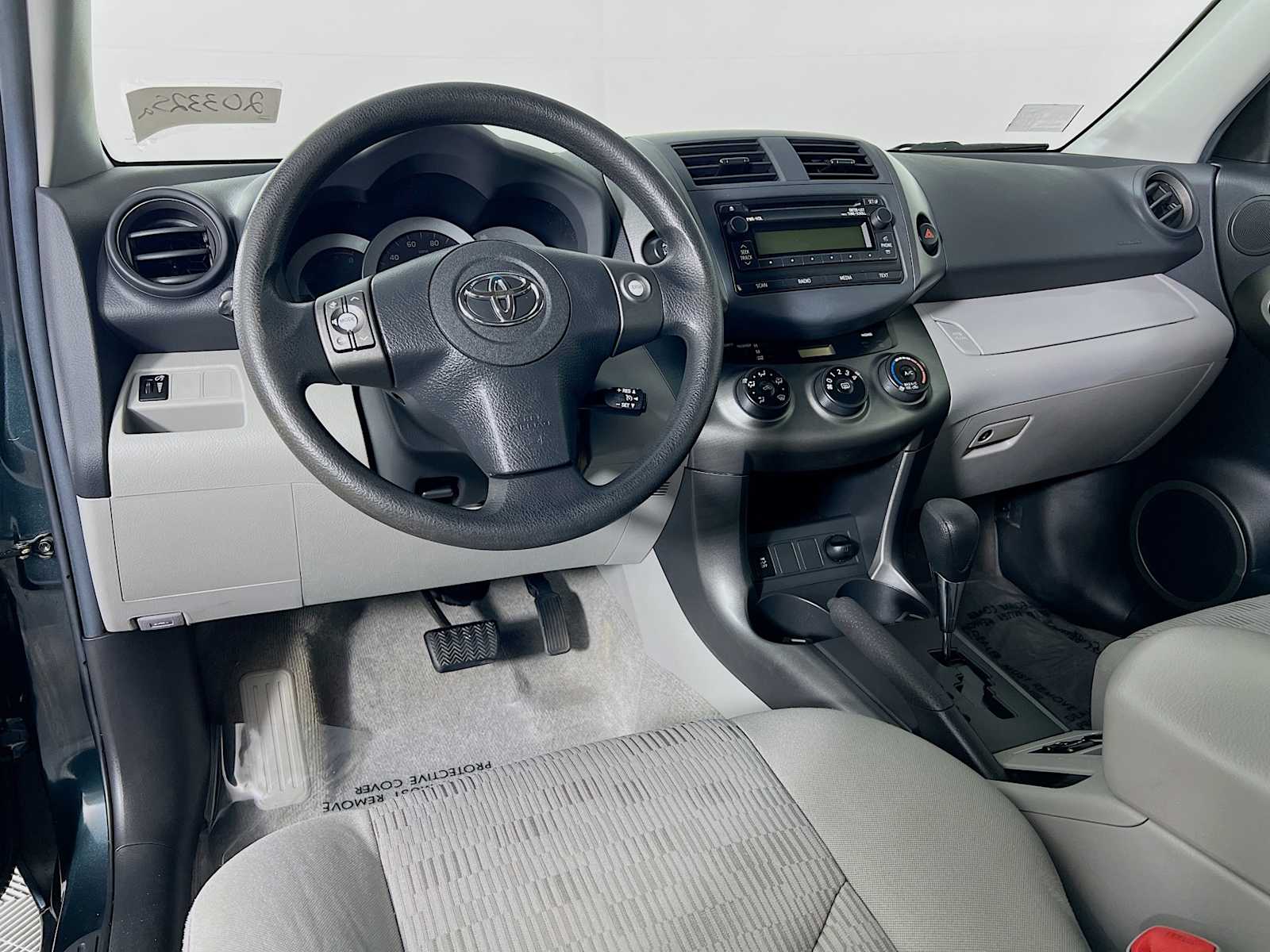 2012 Toyota RAV4 Sport photo 9