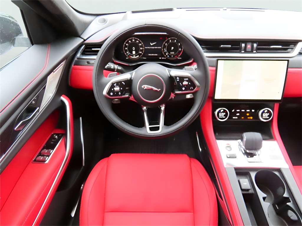 2025 Jaguar F-PACE P400 R-Dynamic S photo 20