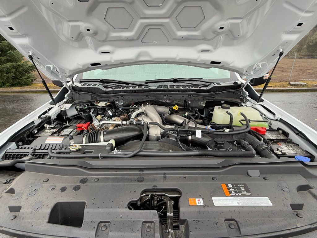 2024 Ford F-350 XL photo 4