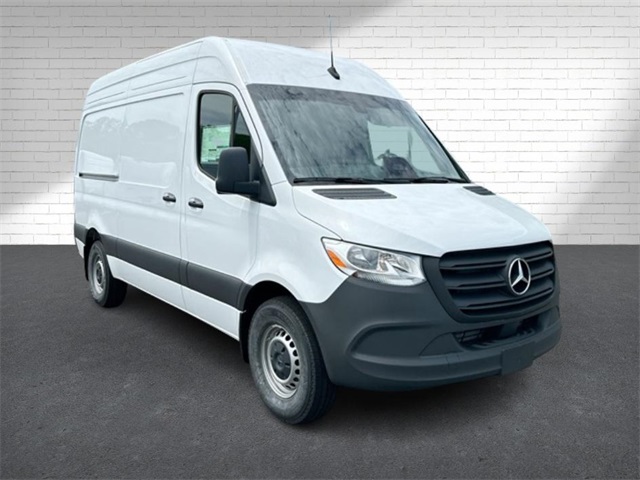 2025 Mercedes-Benz Sprinter Cargo Van Base's photo