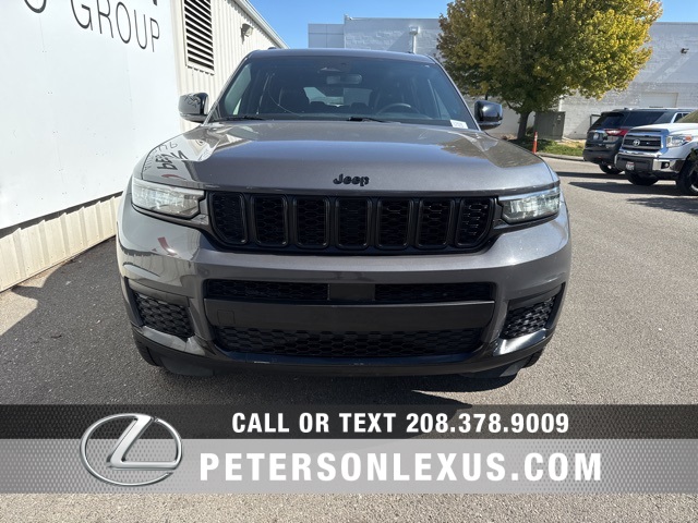 2023 Jeep Grand Cherokee Altitude photo 8