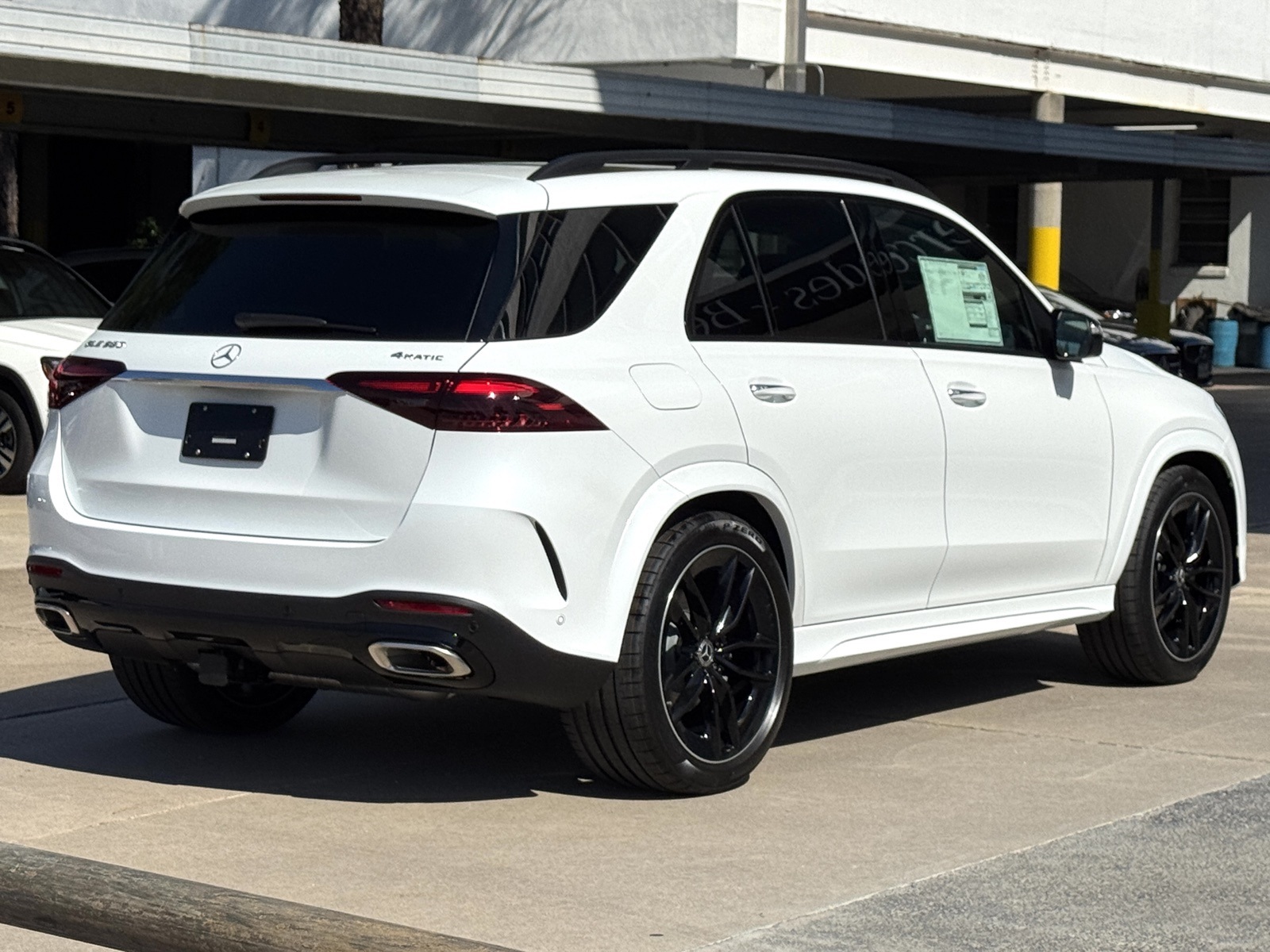 2026 Mercedes Benz GLE 580 4MATIC photo 2